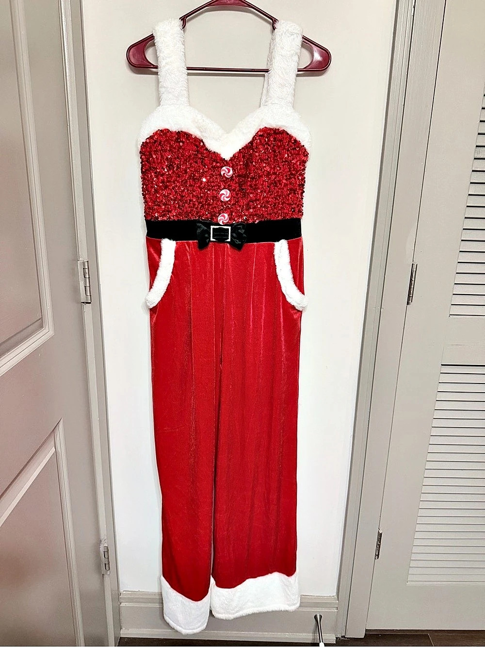 No Boundaries Santa Sequin Jumpsuit Women Small Red & White